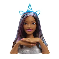 Barbie Deluxe 20-Piece Glitter and Go Styling Head - Brown Hair