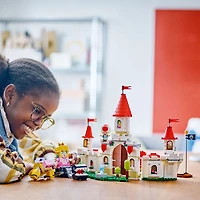 LEGO Super Mario Combat contre Roy au château de Peach 71435