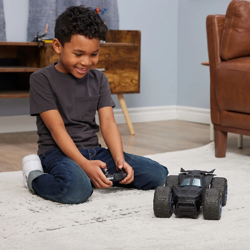 DC Comics, Batman Stunt Force Batmobile, Indoor Remote Control Car, Turbo Boost and Crazy Stunts