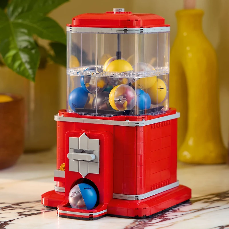 LEGO Ideas La Machine Distributrice de Figurines, Décoration de Style Rétro, Ensemble de Construction pour Adultes 21358