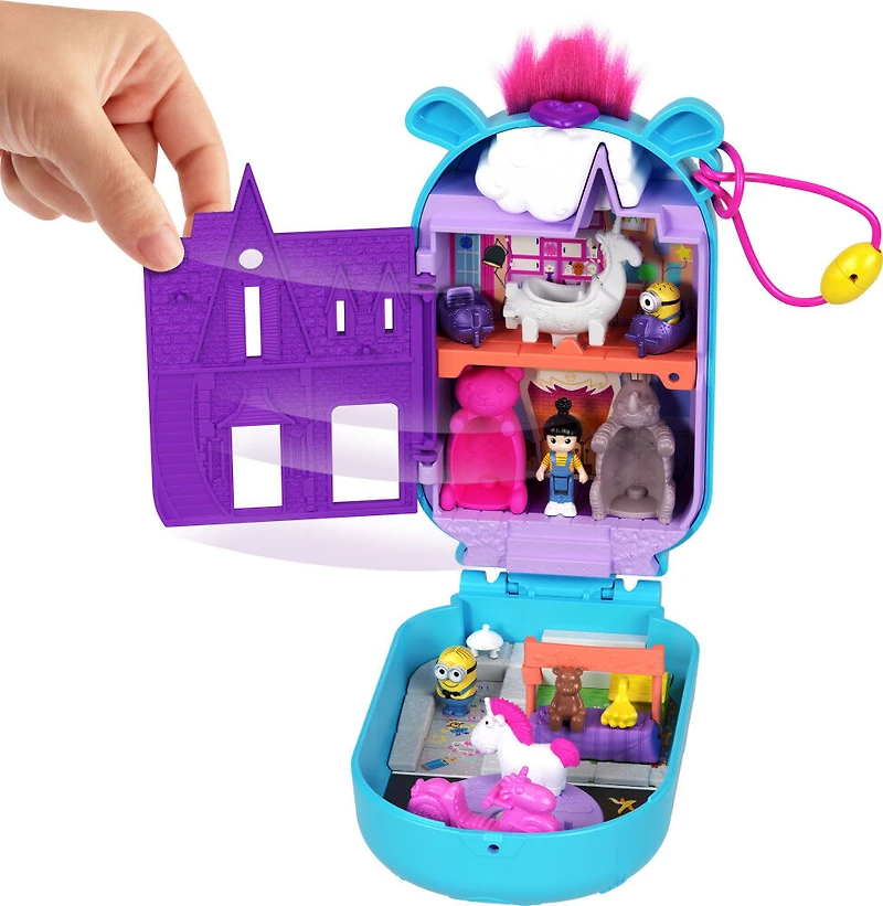 Polly Pocket Playset, Minions Compact with 9 Accessories, 1 Doll, 2 Minions and Unicorn Toy