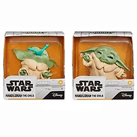 Star Wars The Bounty CollectionThe Mandalorian "Baby Yoda" Froggy Snack Pose Figure