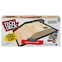 Tech Deck Performance Series, Shred Pyramid avec rail métallique et fingerboard Blind exclusif