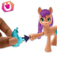 My Little Pony : Marquons les esprits, Sunny Starscout Magie des marques de beauté, poney de 7,5 cm avec accessoires surprises