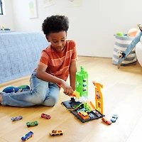 Hot Wheels Super Recharge Fuel Station
