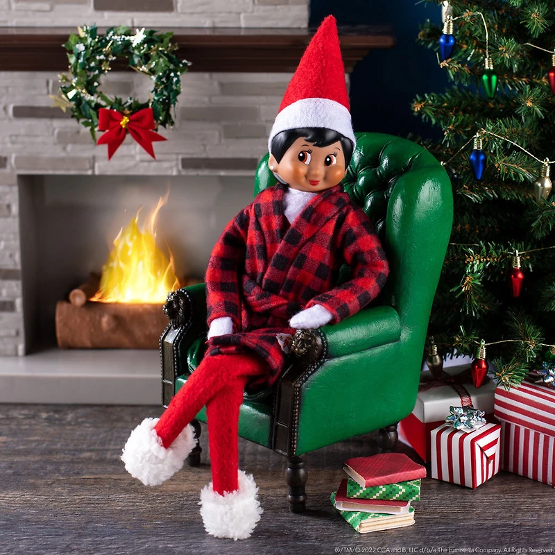 Elf On The Shelf Claus Couture Cabin Robe & Slippers