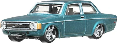 Hot Wheels Car Culture Circuit Legends 74 Volvo 142 GL Vehicle