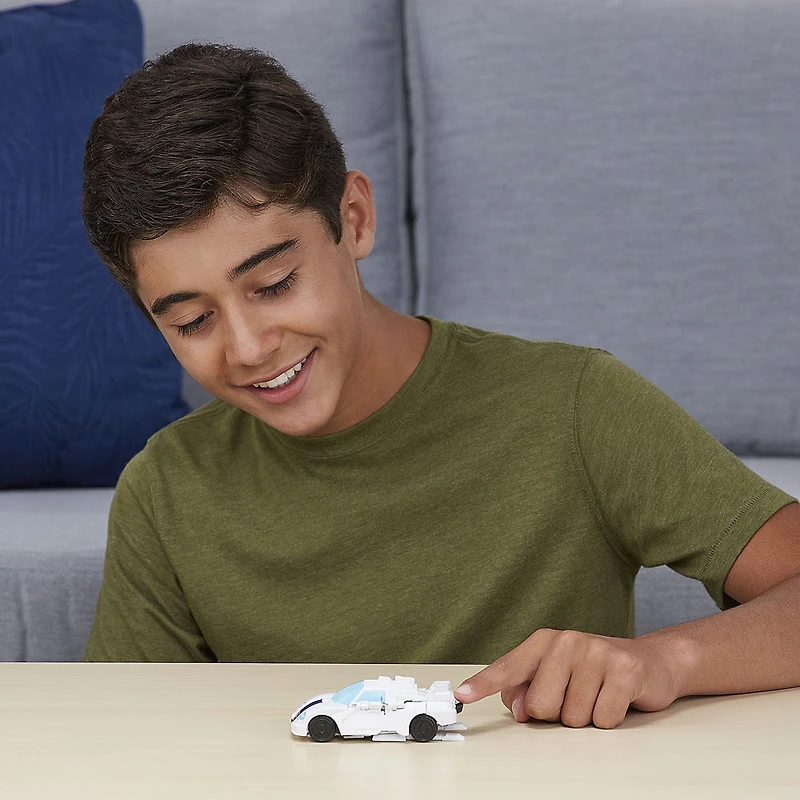 Transformers Cyberverse Action Attackers: 1-Step Changer Autobot Jazz Action Figure