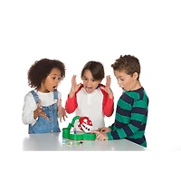 Epoch Games Super Mario Piranha Plant Escape! with Collectible Super Mario Action Figures - English Edition
