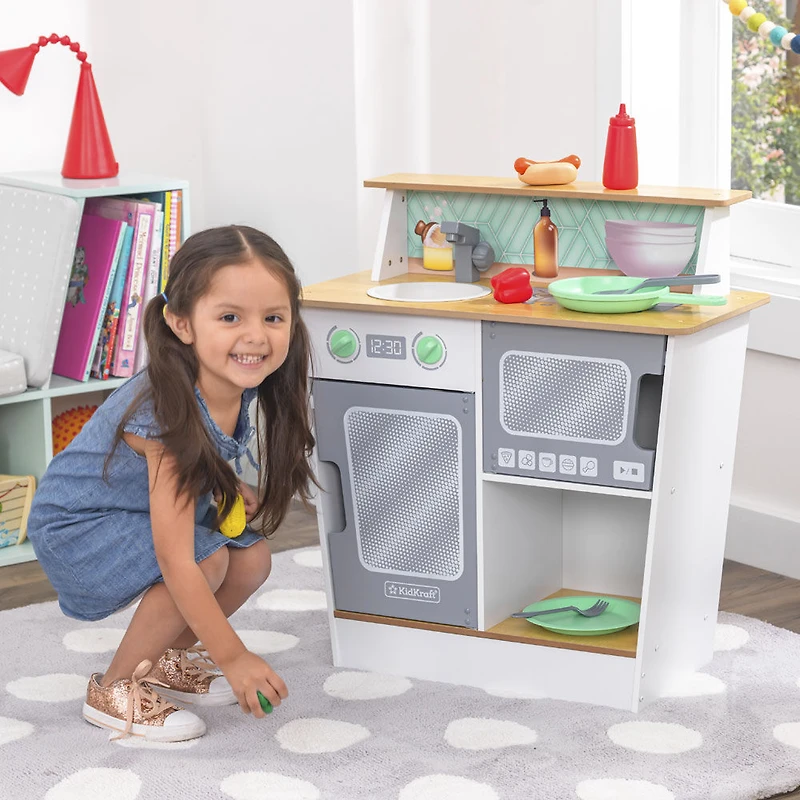Serve-in-Style Play Kitchen - Notre exclusivité