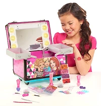 Barbie Rolling Vanity - R Exclusive