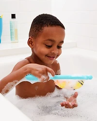 Zoo Scoop and Catch Squirties Bath Toy