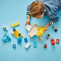 LEGO DUPLO Ma Ville La Première Fois à l'Aéroport, Jouet de Construction pour un Jeu Imaginatif 10443