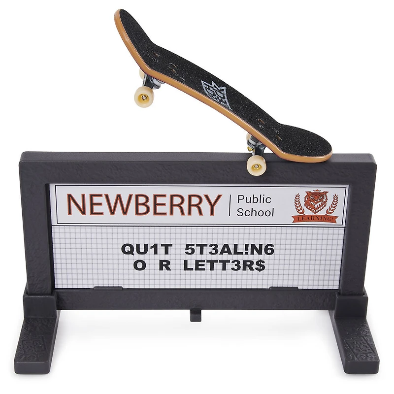 Tech Deck, Street Hits, Thank You Skateboards Fingerboard with Signage Obstacle
