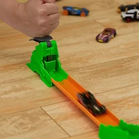 Hot Wheels Boîte Super Saut Toxique 10 éléments de piste
