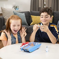 Marvel Studios The Fantastic Four Epic World of Action Hover & Cruise Fantasticar, Figure and Toy Car Set