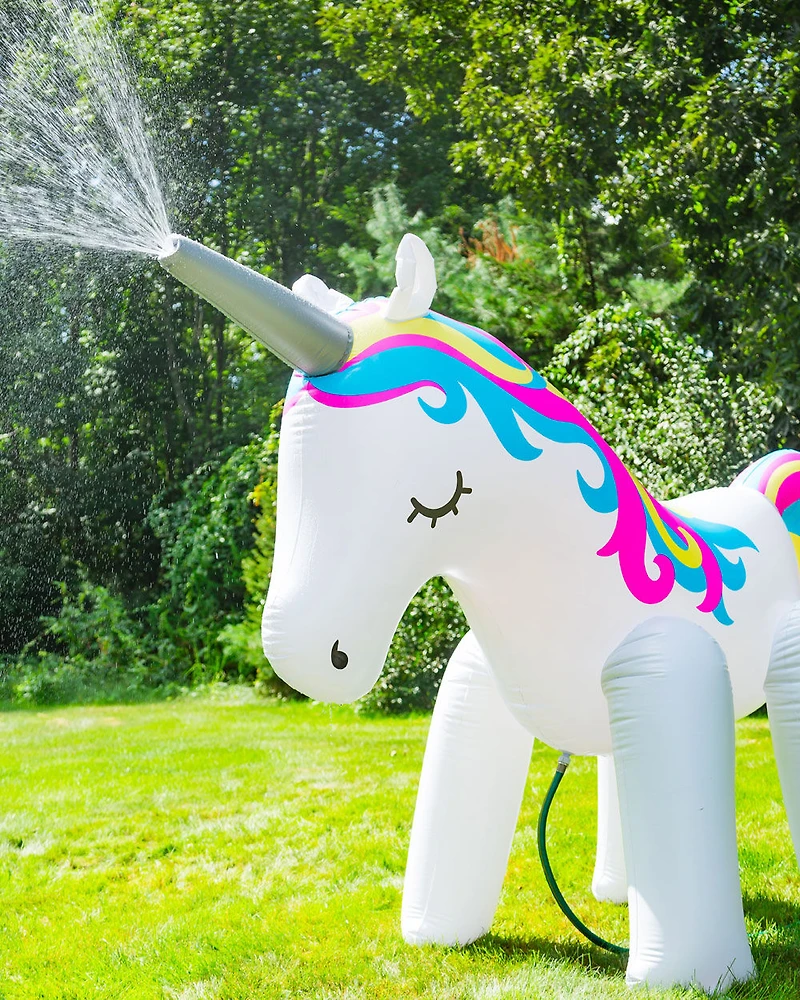 BigMouth Inc Gigantesque Licorne Sprinkler Arroseuse