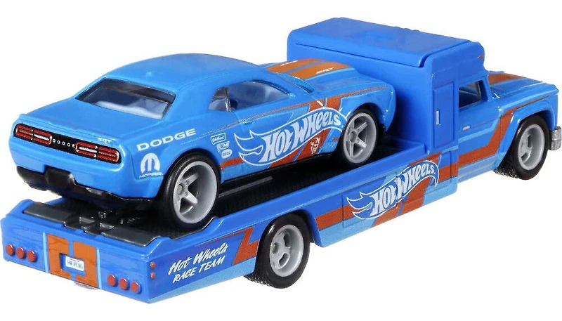 Hot Wheels Team Transport Retro Rig and '18 Dodge Challenger SRT GRK51