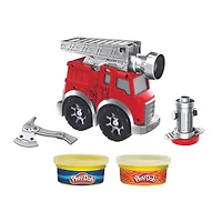 Play-Doh Wheels Fire Engine Playset with 2 Non-Toxic Modeling Compound Cans