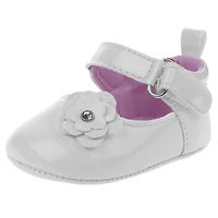 Chaussures vernies blanches pour bébé