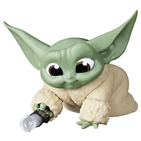 Star Wars The Bounty Collection Series 7, figurine miniature Grogu de 5,5 cm en pose " Inspection de sabre laser "