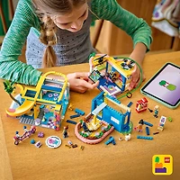 LEGO Friends Le Pavillon de l'Amitié de Heartlake City - Ensemble de Jouet - 5 Minipoupées - Un Chat, un Gecko, un Lapin - 42689