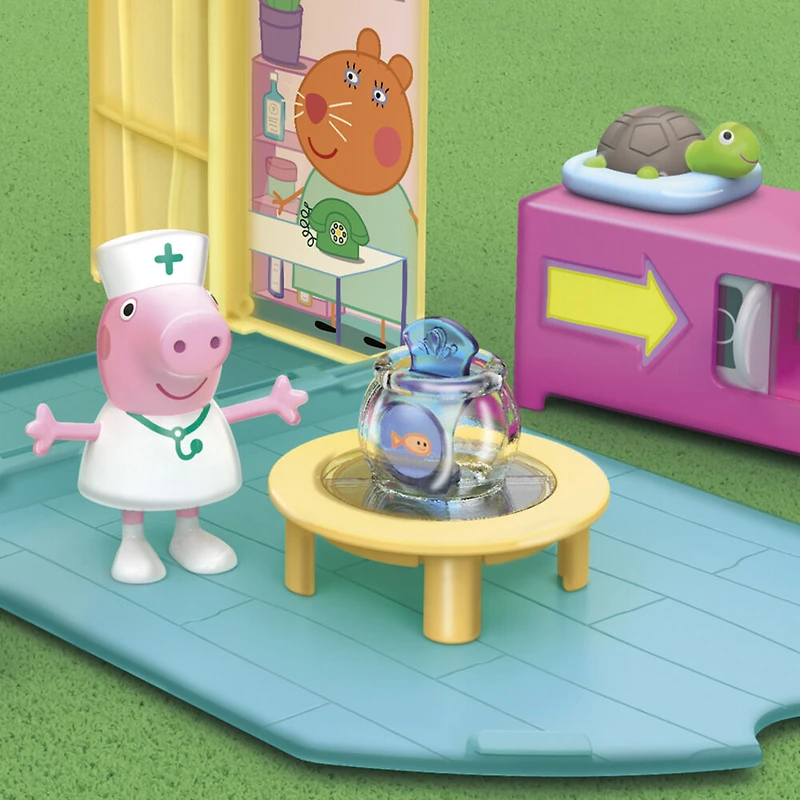 Peppa Pig Peppa's Adventures Peppa Visits the Vet Fun Playset Preschool Toy