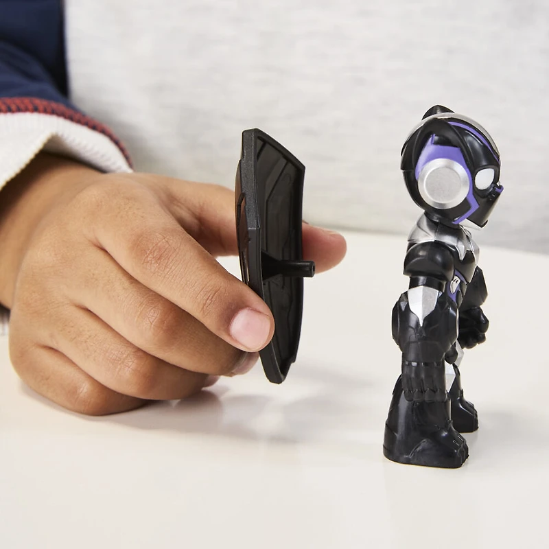 Marvel Iron Man and his Awesome Friends Black Panther Action Figure Toy with Accessory