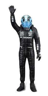 1/24 Race Formule Mercedes W14 avec figurine (2023)