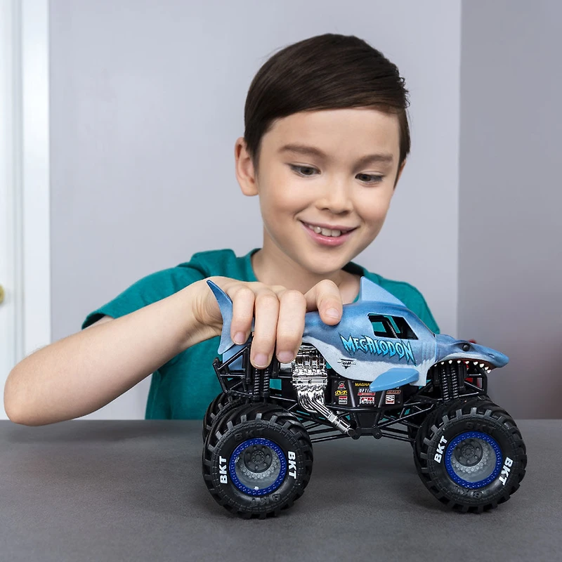 Monster Jam, Monster truck authentique Megalodon en métal moulé à l'échelle 1:24