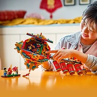 LEGO Festival du Printemps Le Pétard de la Chance, Jouet de Construction, Art Mural pour les Enfants de 9 Ans et Plus 80118