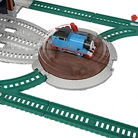 Fisher-Price Thomas & Friends Load & Launch Barrel Delivery Set & Classic Motorized Toy Train