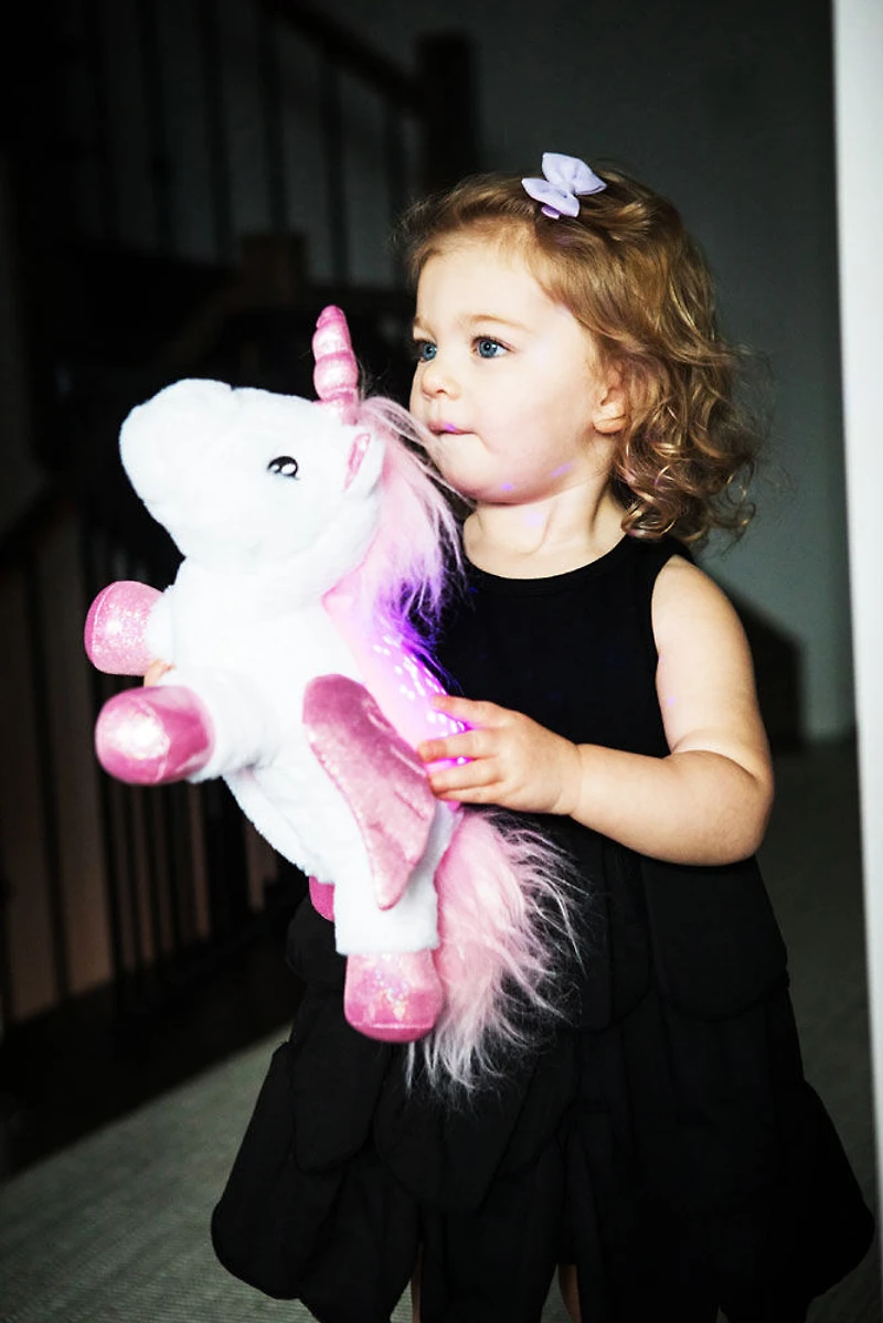 Veilleuse licorne ailée Twilight Buddies de Cloud B