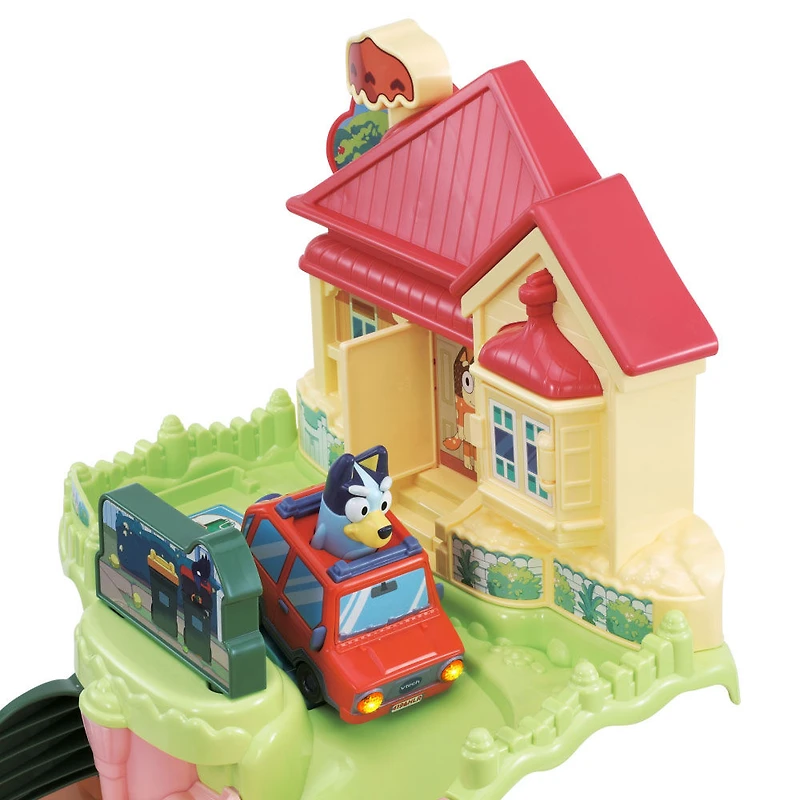 VTech Bluey Road Trip Playset - French Edition