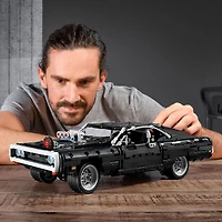 LEGO Technic La Dodge Charger de Dom 42111 (1077 pièces)