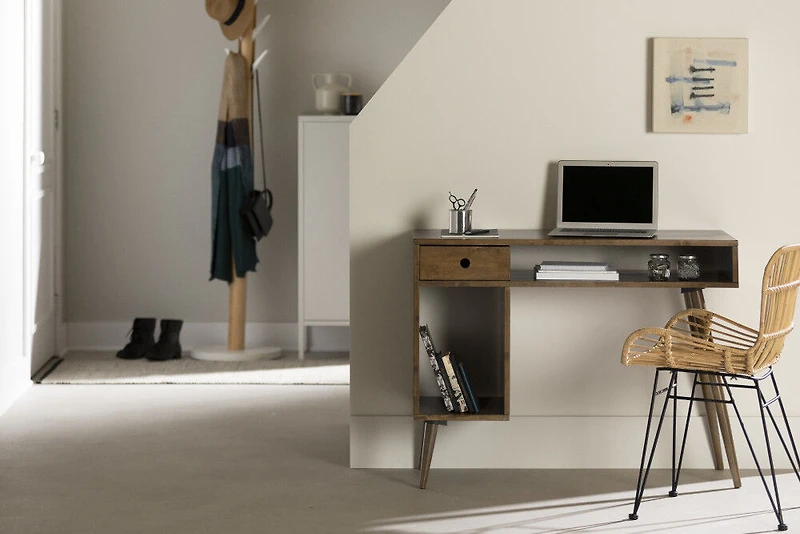 Kodali Computer Desk Natural Walnut