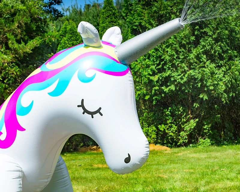 BigMouth Inc Gigantesque Licorne Sprinkler Arroseuse