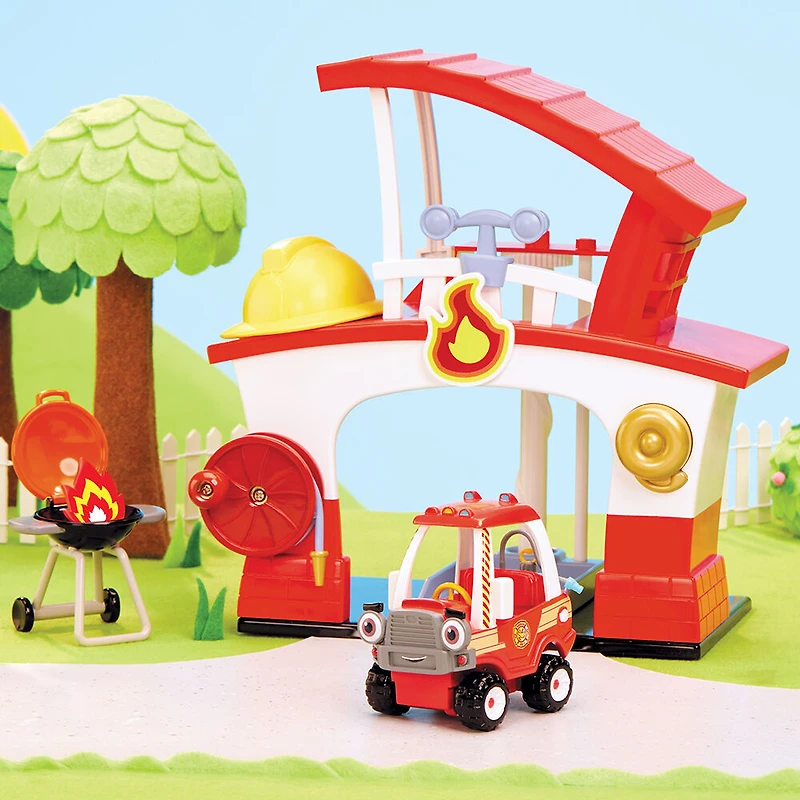 Let's Go Cozy Coupe Fire Station Playset
