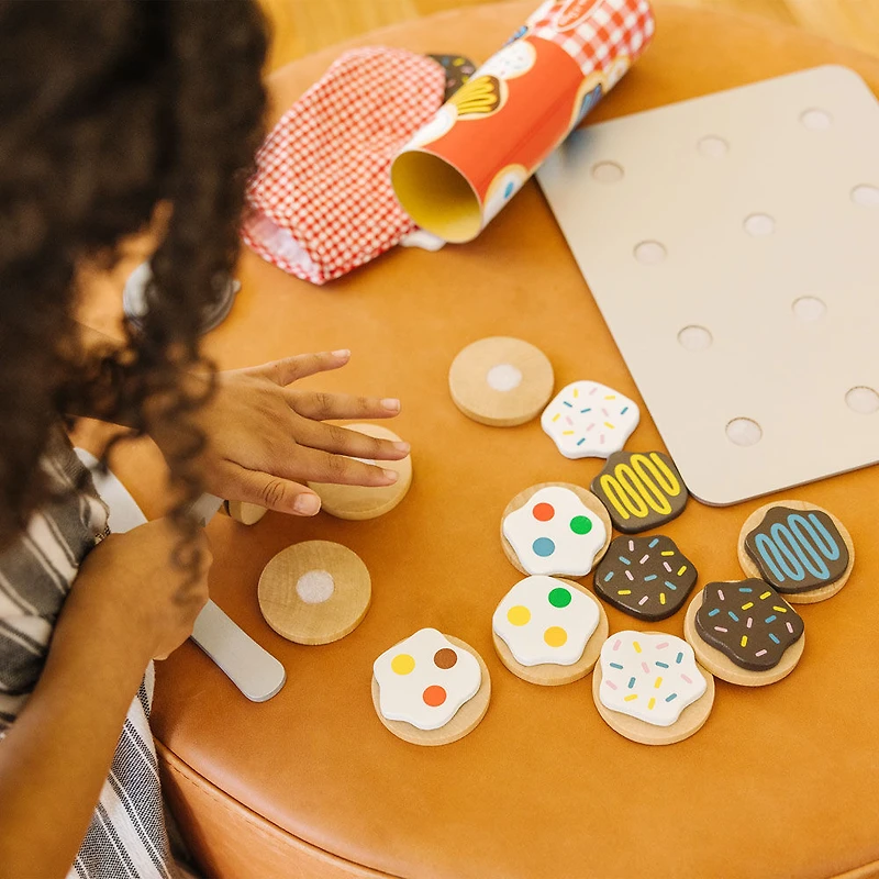 Wooden Cookie Set