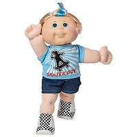 Poupée Bout d’chou – poupée de 35,5 cm – Planche à roulettes