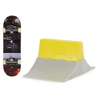 Tech Deck, Street Hits, Hopps Skateboards Fingerboard with Jersey Barrier Obstacle
