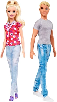 Barbie et Ken - Poupées avec 5 tenues chacune, blondes