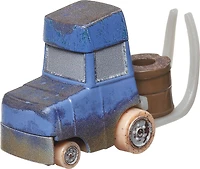 Disney and Pixar Cars 3 Cave Mcqueen & Dino Pitty 2-Pack Vehicles