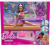 Barbie Coffret de jeu Gymnaste, poupée mode, brunette, 10accessoires