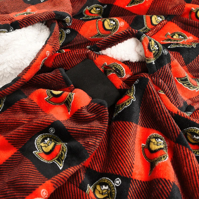 Couverture portable surdimensionnée à capuchon en sherpa des Senateurs d'Ottawa de la LNH taille unique