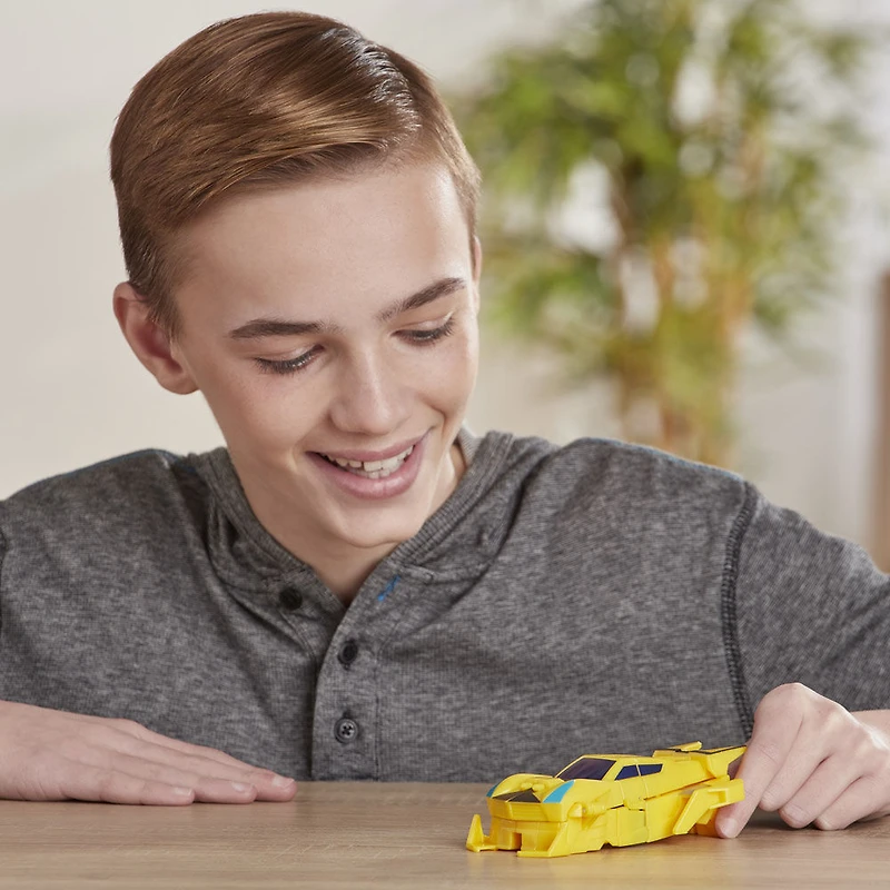 Transformers Bumblebee Cyberverse Adventures Action Attackers Warrior Class Bumblebee Action Figure