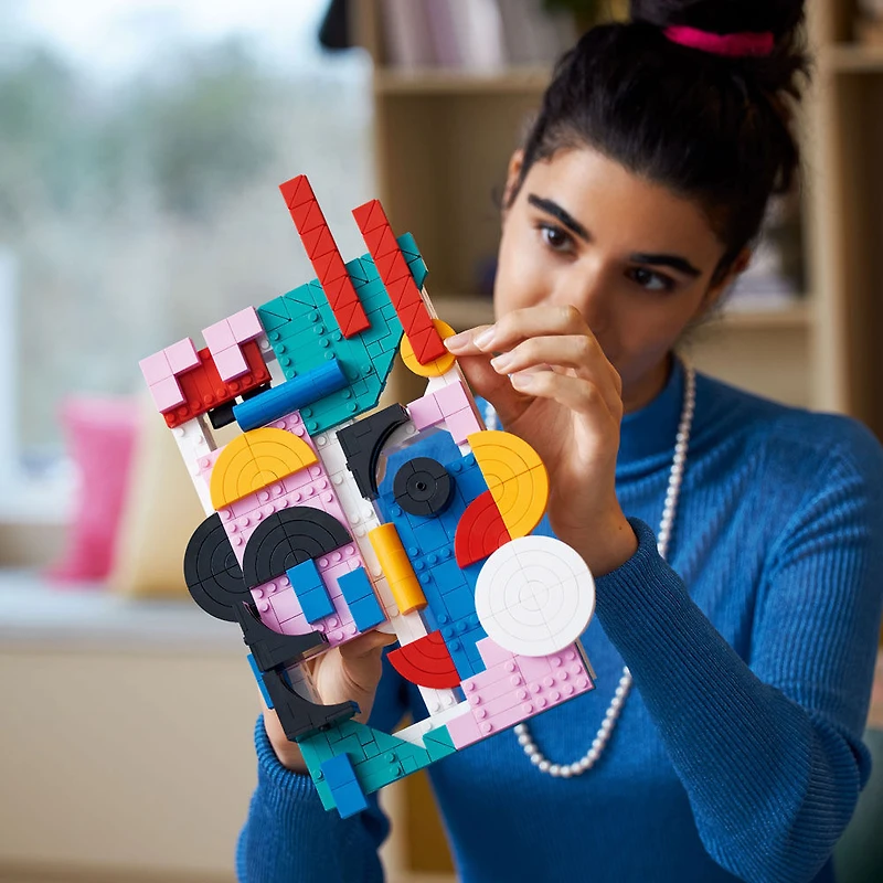 LEGO Art Modern Art 31210 Building Kit (805 Pieces)