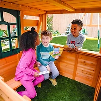 Structures avec balançoire extérieures