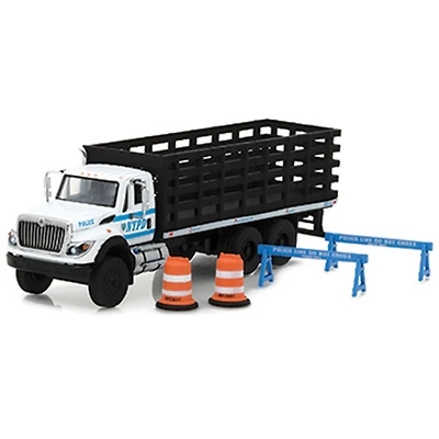 1:64 S.D. Trucks Series 3 - 2017 International WorkStar Tanker Truck - Pennzoil Quaker State