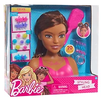 Petite Tête de Coiffure de Barbie.
